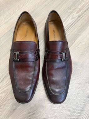 Magnanni Men's Bordeaux Leather Slip-On Loafers with Metal Bit